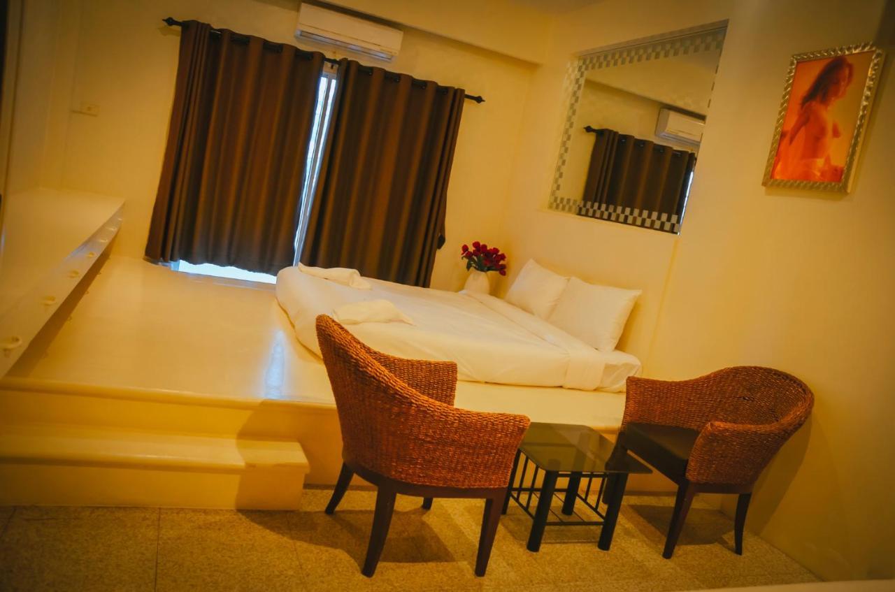Fortune Sapphire Hotel Pattaya ภายนอก รูปภาพ